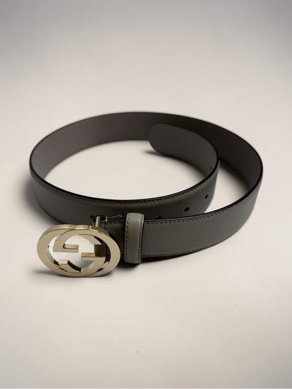 EUC- Gucci Interlocking G Smooth Leather Belt- Size 75/30